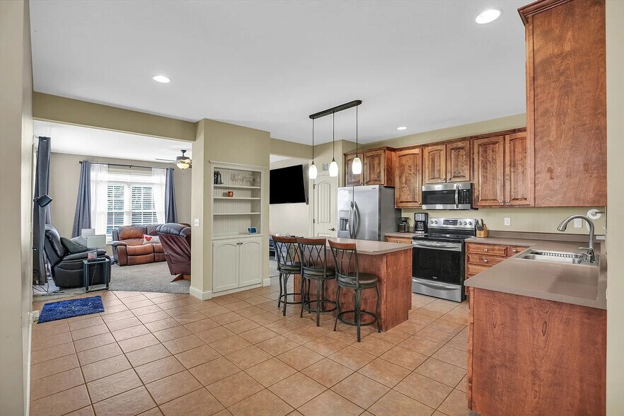 Building Photo - 3408 Boulder Ridge Dr