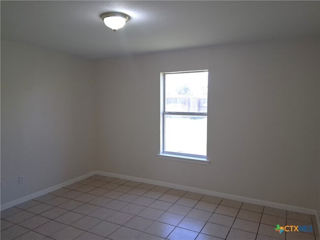 Building Photo - 1601 Ute Trail
