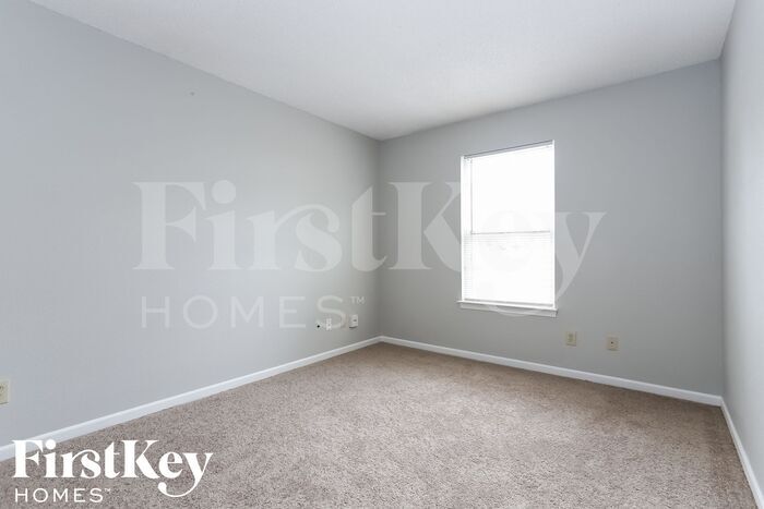 Building Photo - 2297 Westmere Dr