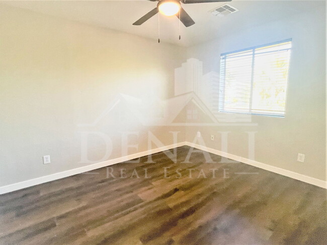 Building Photo - 4447 South Antonio Circle