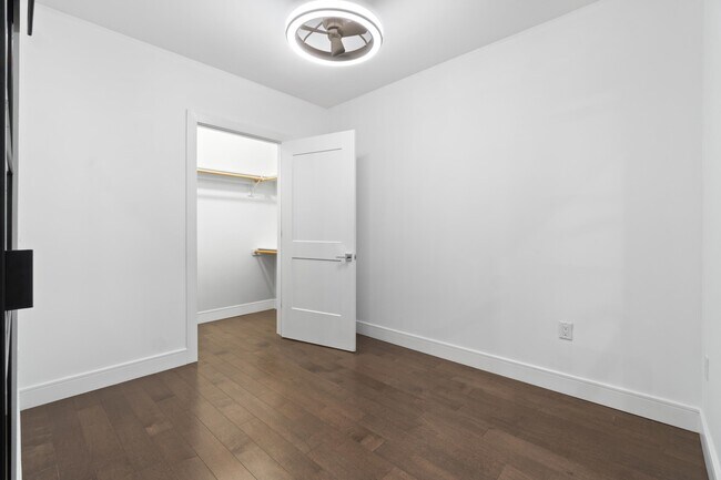 Building Photo - 6401 Park Ave