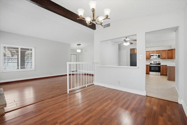 Building Photo - 5389 Kalmia Dr