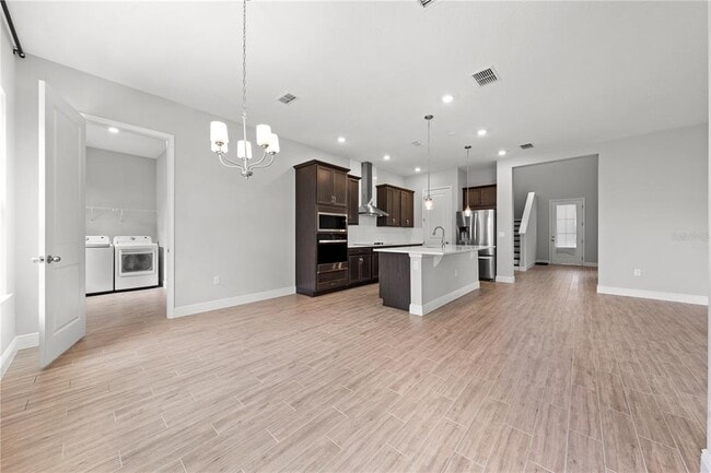 Building Photo - 10657 Marconi Ave