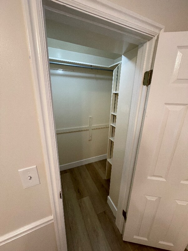 Building Photo - 9891 Heytesbury Ln