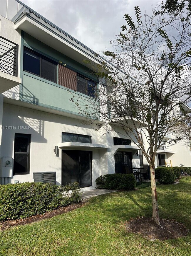 Building Photo - 4416 NW 9th St.