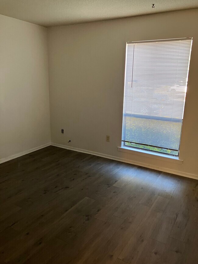 Building Photo - 2817 Los Gatos Ct