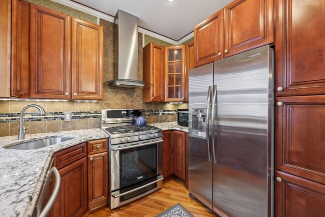 Building Photo - 239 Desoto Pl