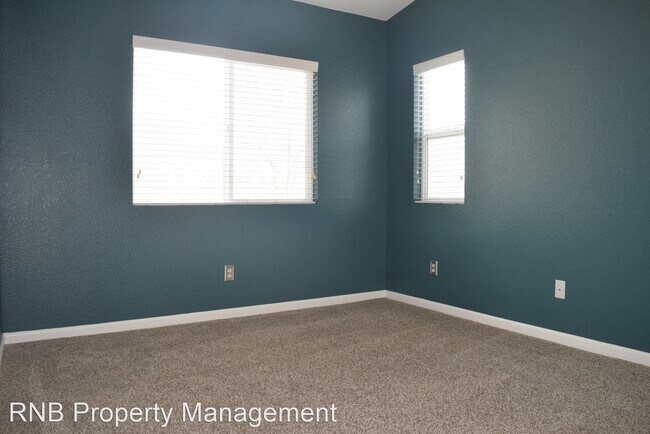Building Photo - 4 br, 2.5 bath House - 5700 Lavender Court