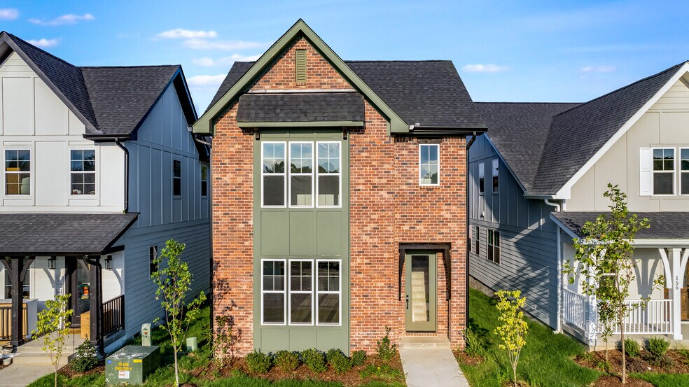 Primary Photo - 153 Oasis Dr