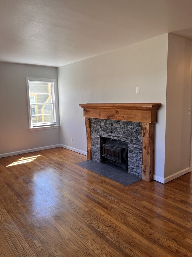 Building Photo - 1764 N Eldorado Ave