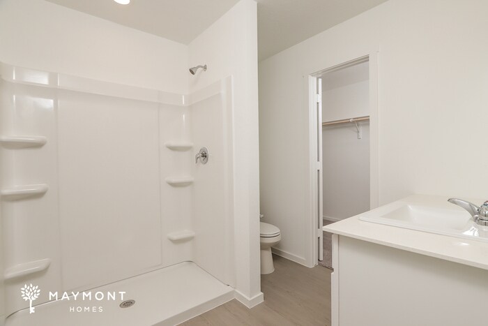 Building Photo - 14814 Warwick Shire