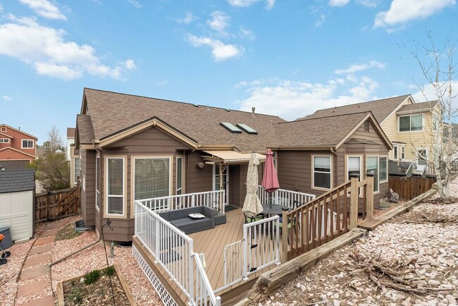 Building Photo - 2306 Beacham Dr