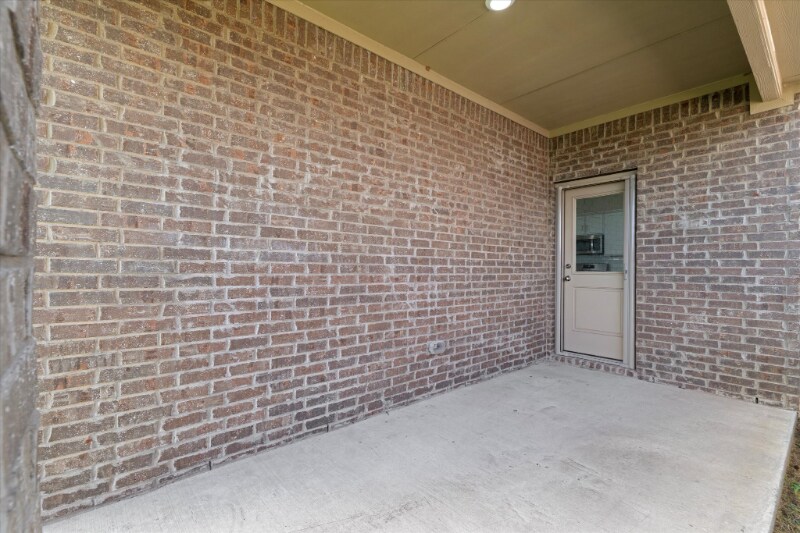 Building Photo - 1231 Sequoia Ln