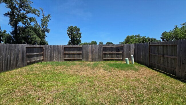 Building Photo - 25528 Starling Ln
