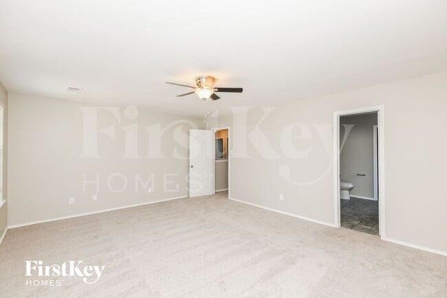 Building Photo - 5913 Bridal Trail