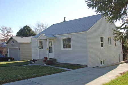Primary Photo - 714 Alderson Ave