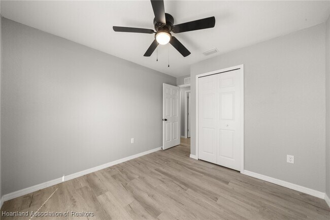 Building Photo - 6303 Red Cedar Rd