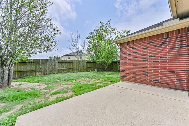 Building Photo - 731 Chase View Dr