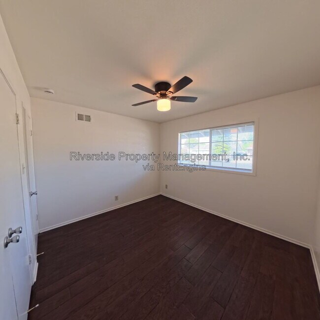 Building Photo - 4084 St George Pl