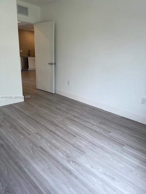 Building Photo - 511 SW 1st Ave