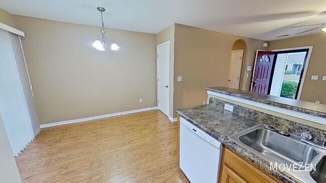Building Photo - 1731 Pepperwood Way
