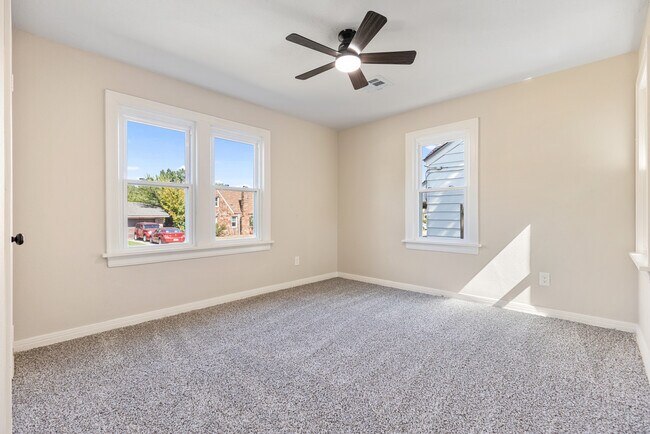 Building Photo - 3120 NW 29th St