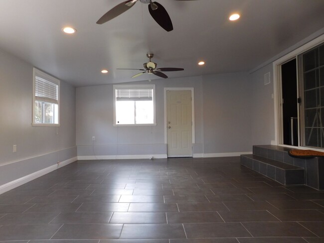 Building Photo - Beautifully Renovated 3-Bedroom Home in Va...