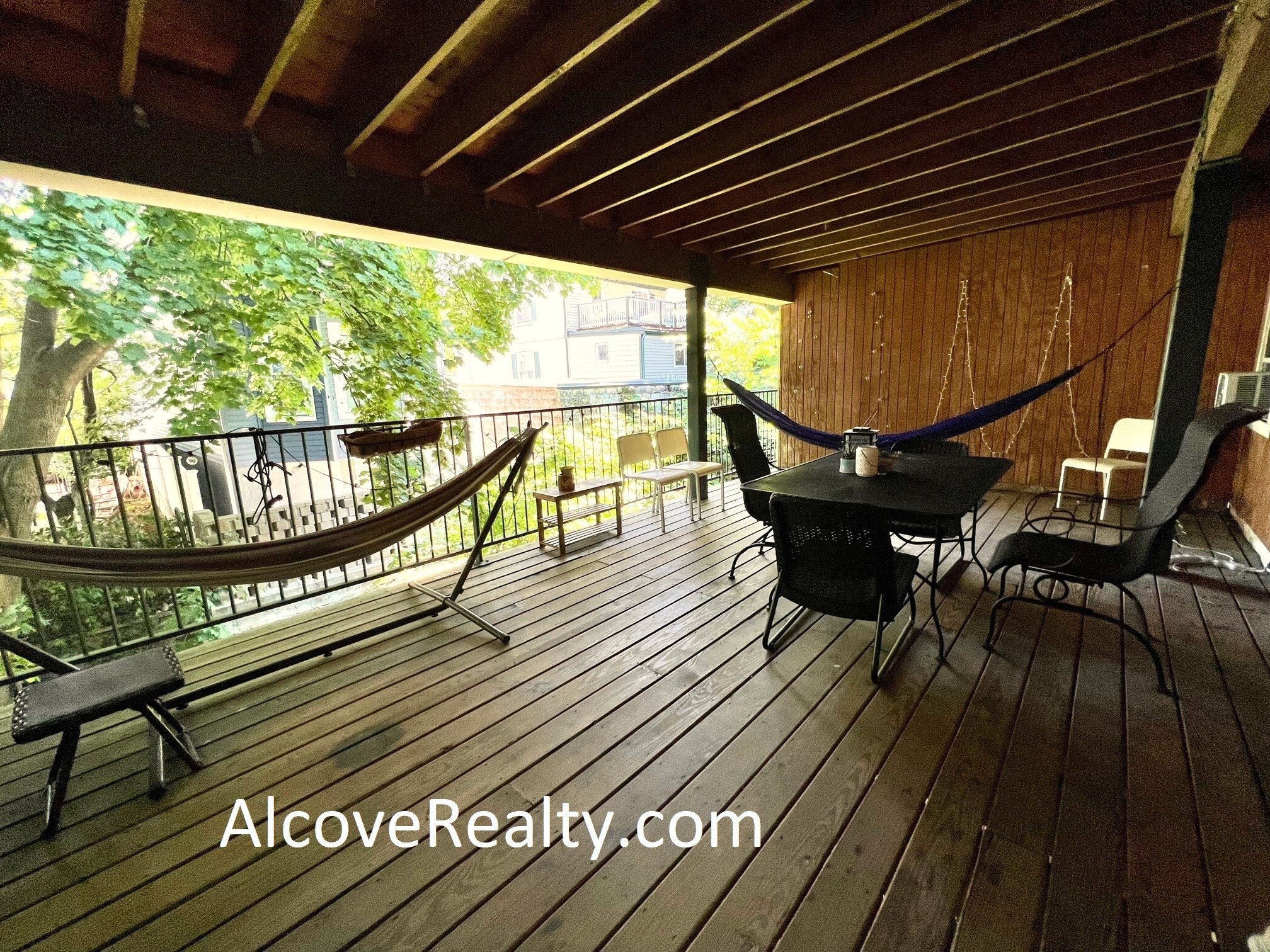 Building Photo - 225 Summer St