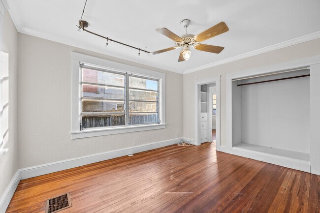Building Photo - 507 N J St