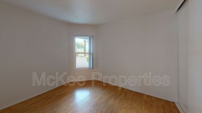 Building Photo - 5895 Alta Vista Ave