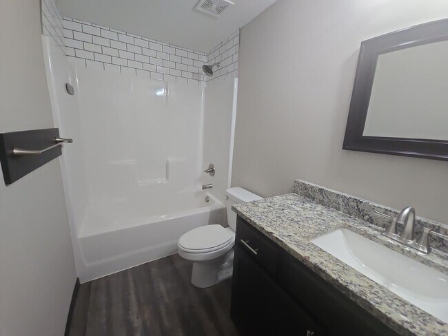 Building Photo - 12817/19 E Timber Lake Ct