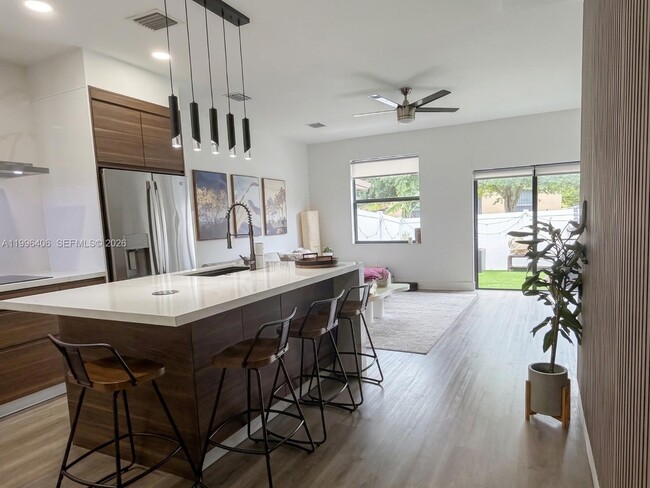 Building Photo - 8869 W 35th Ave