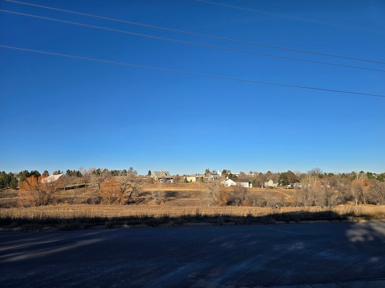 Heritage Park right next door! - 902 S Zephyr Ct