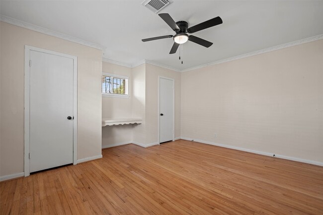 Building Photo - 3613 Crandon St