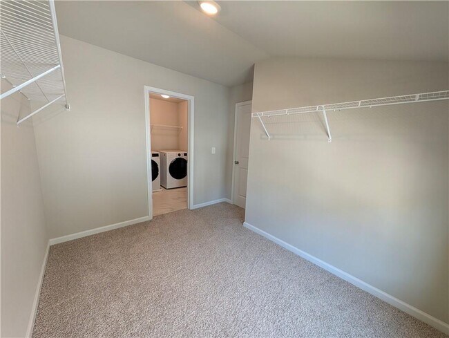 Building Photo - 3660 Salvia Dr