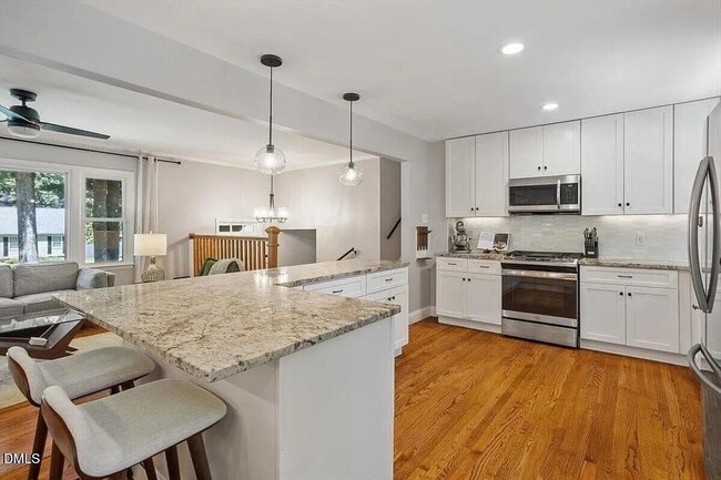 Building Photo - 5408 Farley Dr
