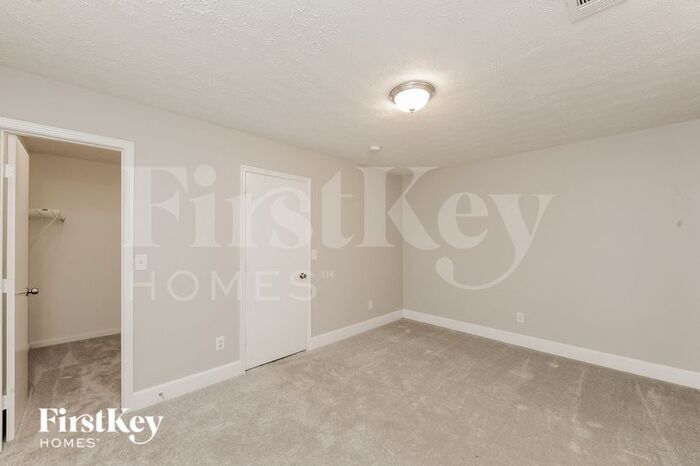 Building Photo - 6770 Bent Creek Dr