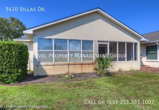 Building Photo - Move in special! 2/2 Duplex Showings will ...