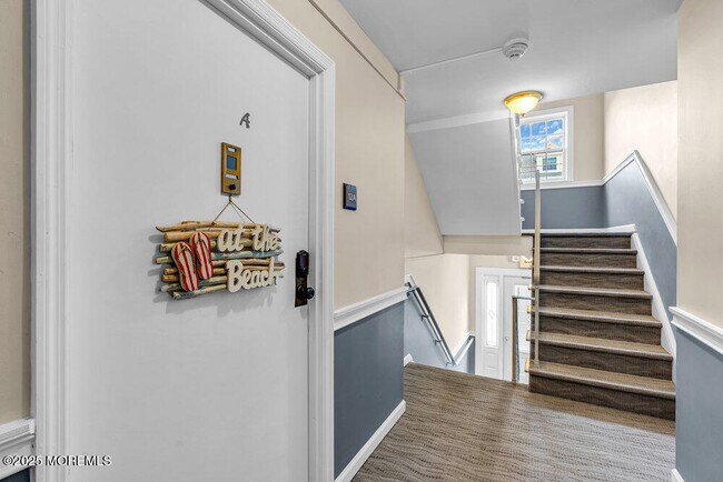 Building Photo - 809 Ocean Ave N