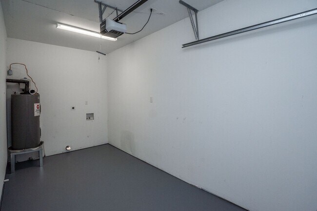 Building Photo - 4009 W. 17 ST