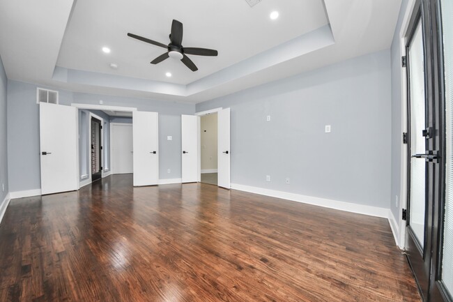 Building Photo - 5710 Cornish St