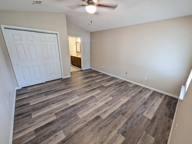Building Photo - 8909 Colony Ridge Cir