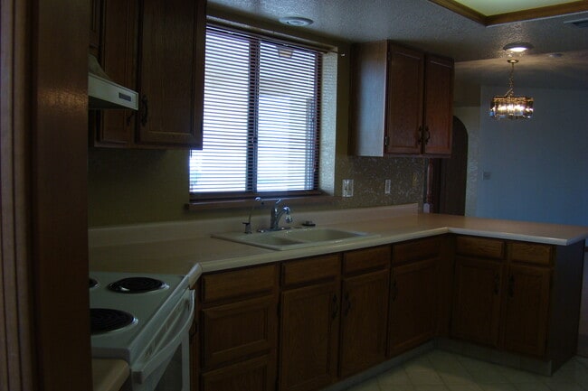 Building Photo - Coming Soon!  Charming home, centrally located.