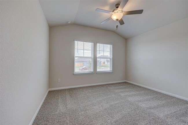 Building Photo - 201 Fairmeadow Downs Dr