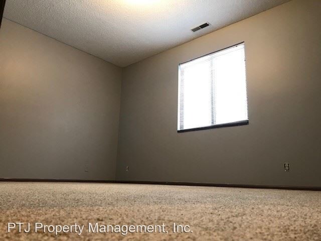 Building Photo - 1253 Witham Dr