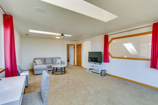 Building Photo - 5370 Bay Pointe Ct