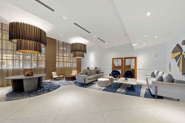 Building Photo - 3301 NE 1st Ave