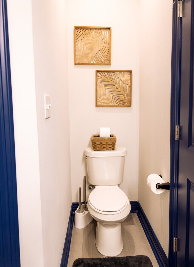 Building Photo - 431 Leboeuf St