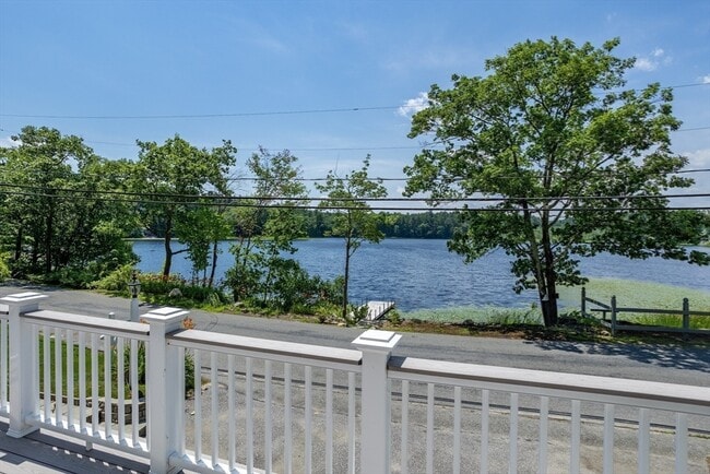 Building Photo - 35 Keyes Rd