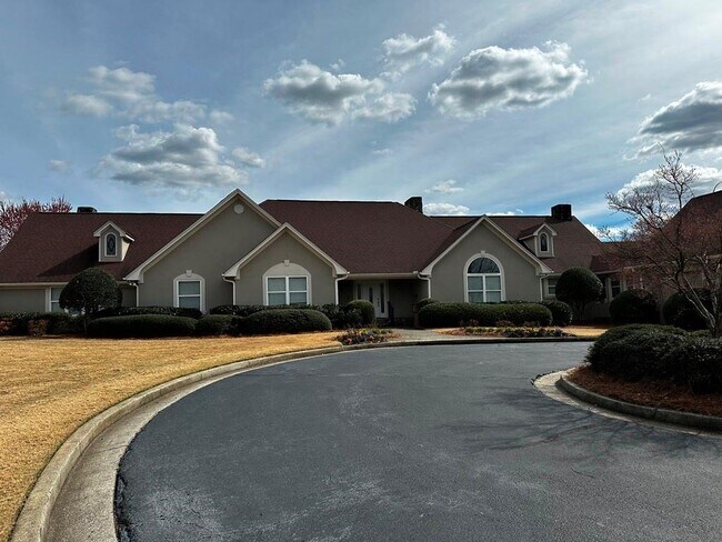 Building Photo - 2620 Springmonte Pl